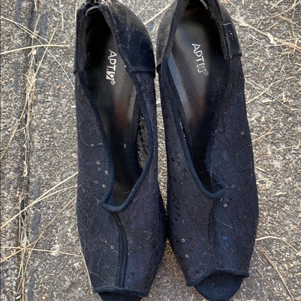 Black high heeled shoes